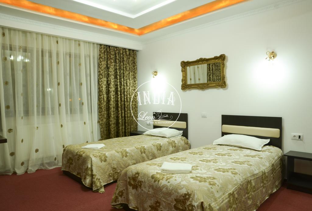 Motel - Restaurant Leon Bacău Quarto foto